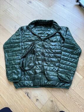 Jackson Hole Men’s Packable Lightweight Puffer Jacket Hunter Green Size Large